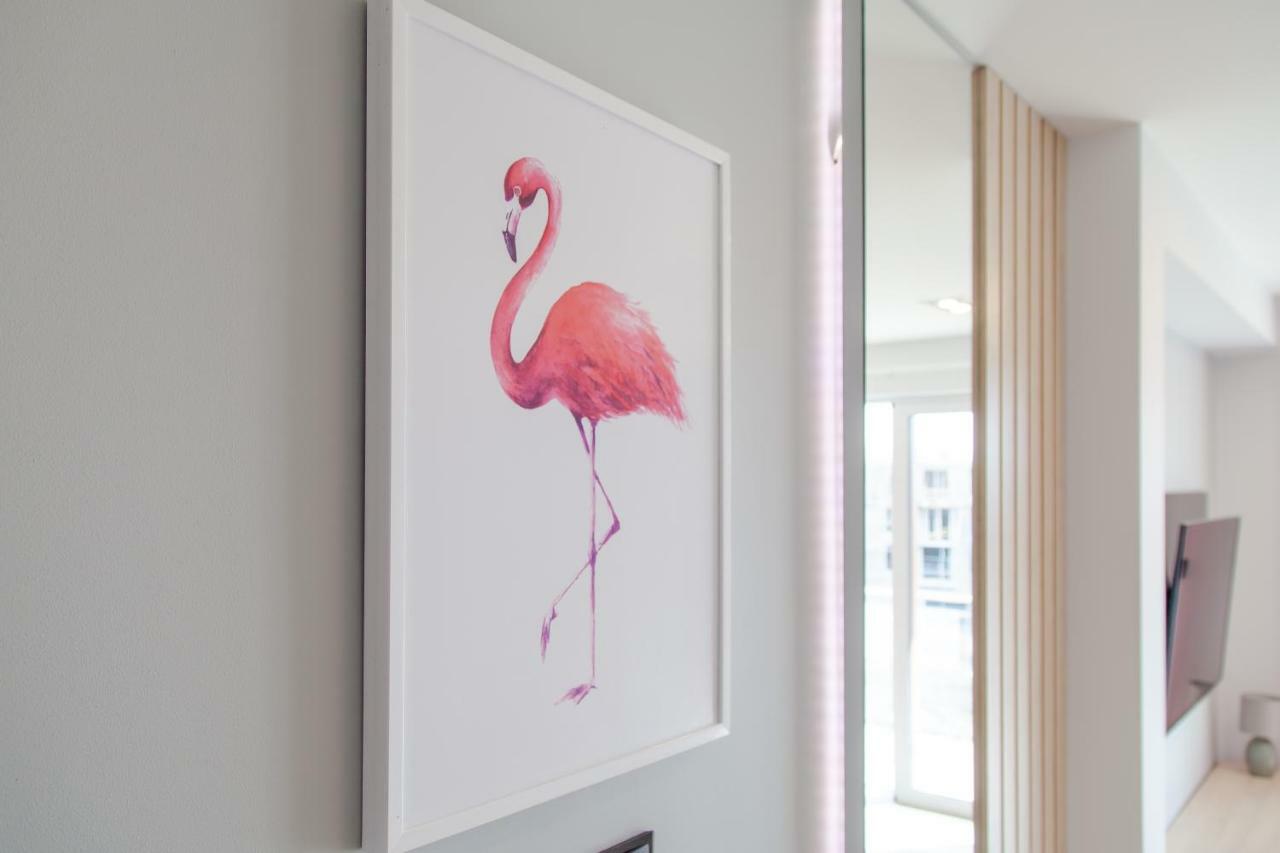 Apartment Pink Flamingo By Noclegi Renters Miedzyzdroje Bagian luar foto