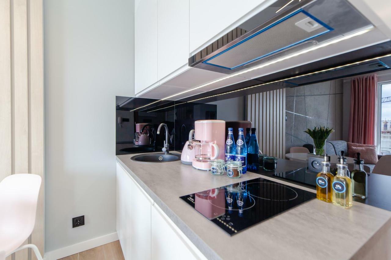 Apartment Pink Flamingo By Noclegi Renters Miedzyzdroje Bagian luar foto