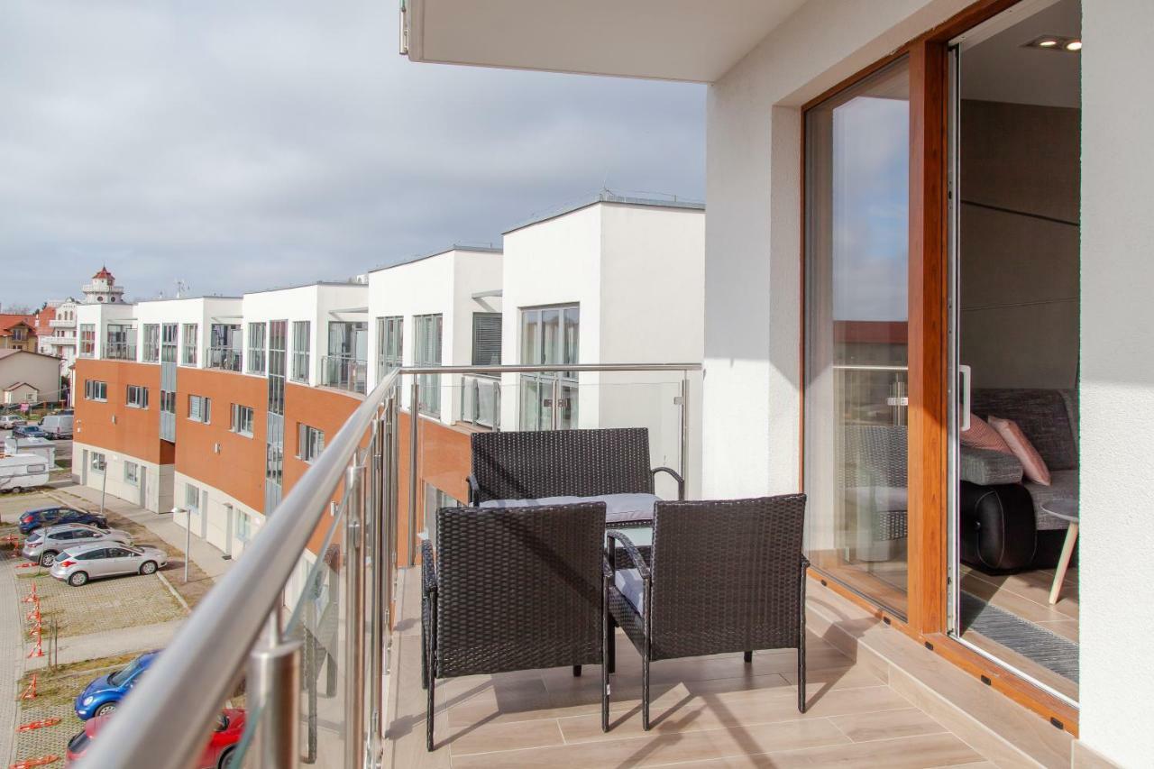 Apartment Pink Flamingo By Noclegi Renters Miedzyzdroje Bagian luar foto