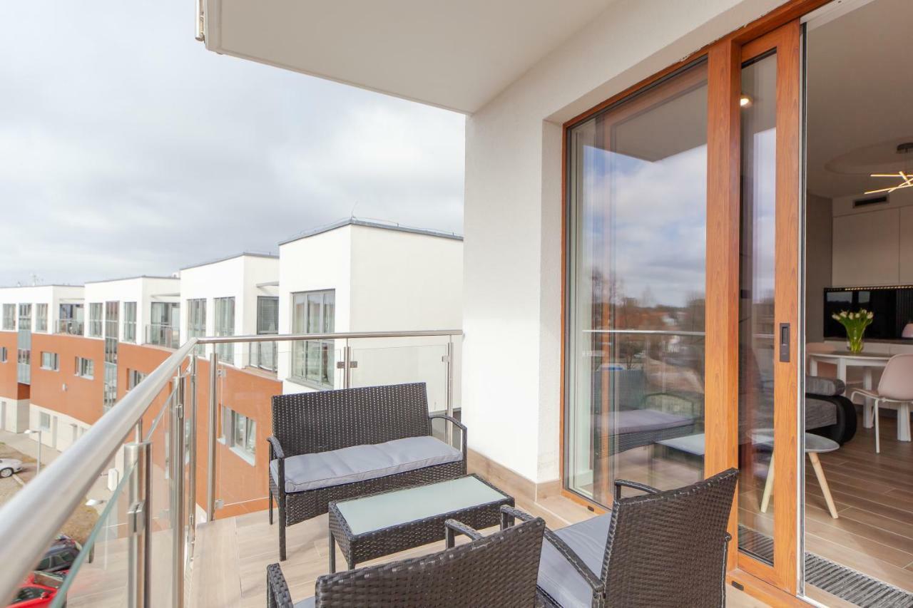 Apartment Pink Flamingo By Noclegi Renters Miedzyzdroje Bagian luar foto