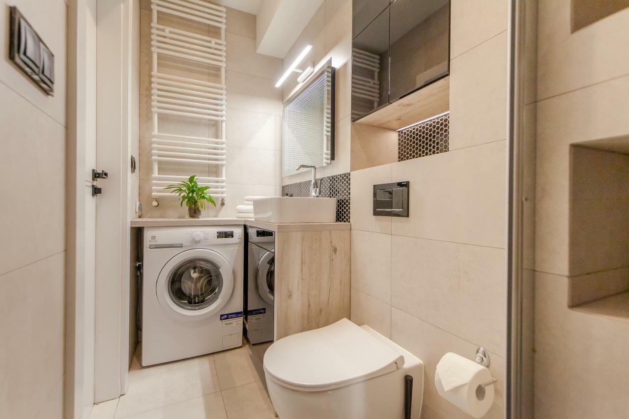 Apartment Pink Flamingo By Noclegi Renters Miedzyzdroje Bagian luar foto